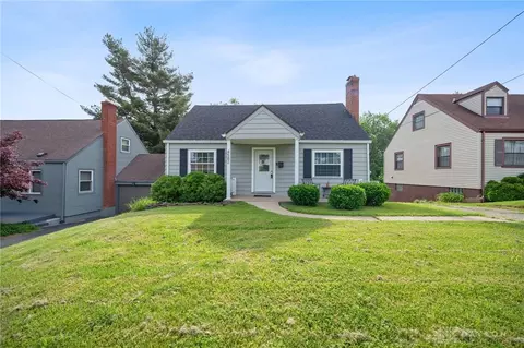 Exterior - 4582 School Section Rd, Cincinnati, OH 45211 photo 3 of 15