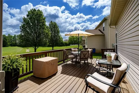 476 Stanton Dr, Springboro, OH 45066 photo 3