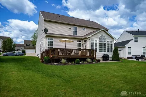 476 Stanton Dr, Springboro, OH 45066 photo 2