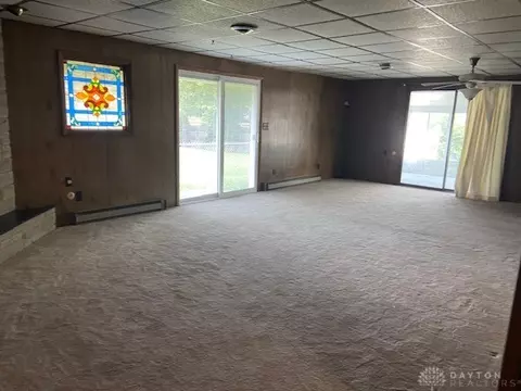 Living - 1673 W Stroop Rd, Kettering, OH 45439 photo 4 of 8