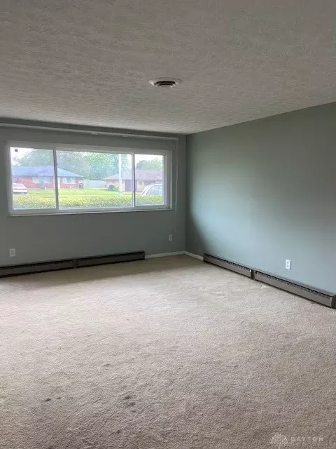 Living - 1673 W Stroop Rd, Kettering, OH 45439 photo 1 of 8
