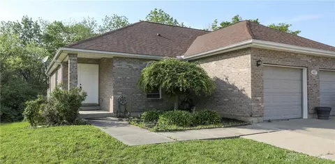 807 Tamarack Ct, Lebanon, OH 45036