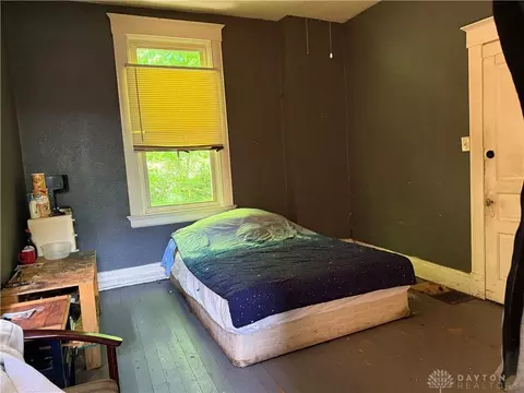 1959 Baltimore Ave, Cincinnati, OH 45225 photo 2