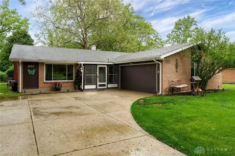 3503 Knollwood Dr, Dayton, OH 45432