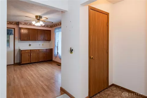 Entry Way - 3079 Brixton Rd, Springfield, OH 45503 photo 1 of 1