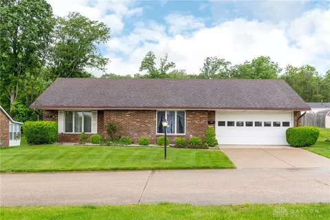 Exterior - 3079 Brixton Rd, Springfield, OH 45503 photo 2 of 5