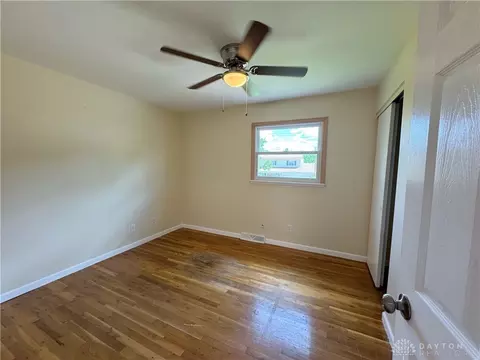 Bedroom - 1121 Gracewind Ct, Cincinnati, OH 45231 photo 4 of 7