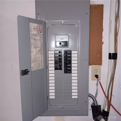 Undisclosed, Kettering, OH 45420 photo 23