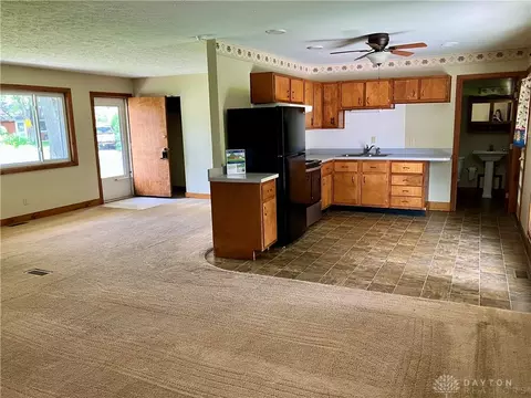 201 Applegate Rd, Union, OH 45322 photo 4