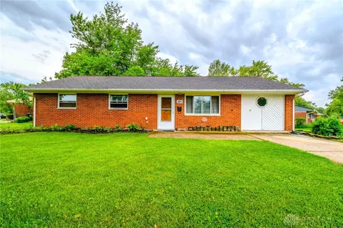 201 Applegate Rd, Union, OH 45322