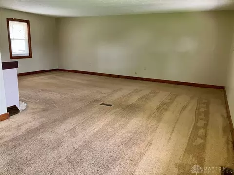 201 Applegate Rd, Union, OH 45322 photo 3