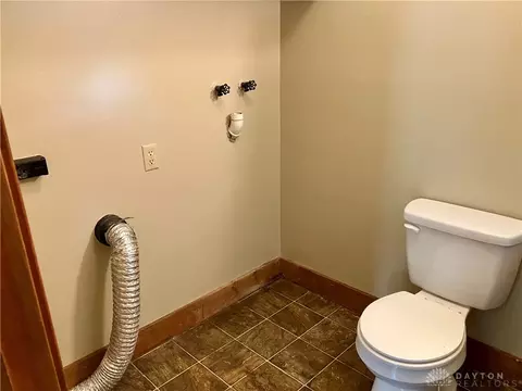 201 Applegate Rd, Union, OH 45322 photo 13