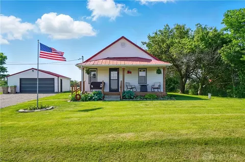 11725 Old Columbus Rd, South Vienna, OH 45369