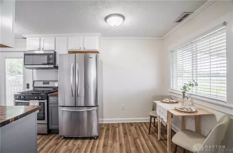 Kitchen - 4209 E State Route 41, Troy, OH 45373 photo 1 of 4