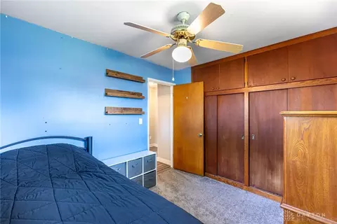 Bedroom - 920 Fairacres Dr, Kettering, OH 45429 photo 5 of 7