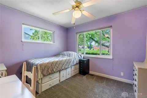 Bedroom - 920 Fairacres Dr, Kettering, OH 45429 photo 2 of 7