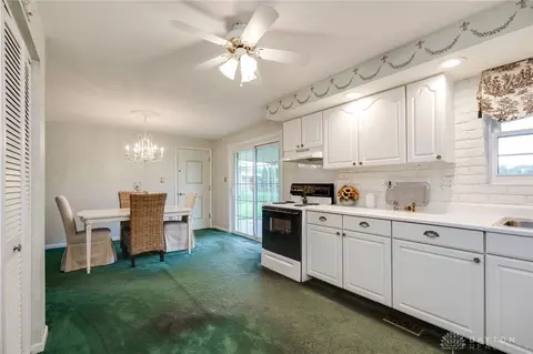 Kitchen - 3103 E High St, Springfield, OH 45505 photo 4 of 6