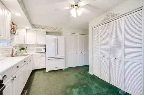 Kitchen - 3103 E High St, Springfield, OH 45505 photo 6 of 6