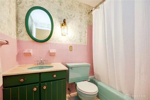 Bath - 3103 E High St, Springfield, OH 45505 photo 3 of 3