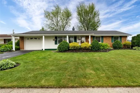 Exterior - 3103 E High St, Springfield, OH 45505 photo 3 of 10