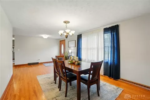 4561 Willowbrook Dr, Springfield, OH 45503 photo 9