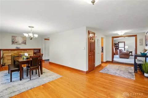 4561 Willowbrook Dr, Springfield, OH 45503 photo 6