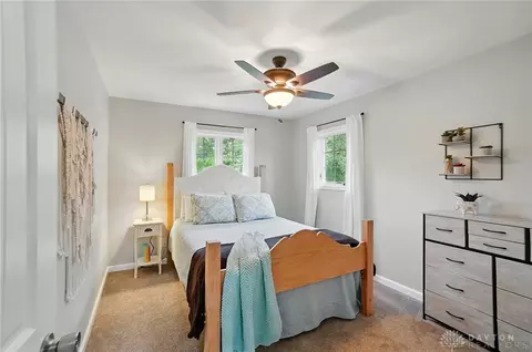 Bedroom - 1029 E Rahn Rd, Centerville, OH 45429 photo 4 of 6