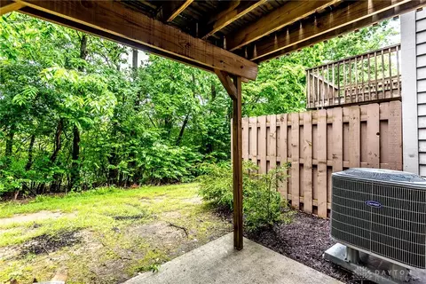 Exterior - 9492 Colegate Way, West Chester, OH 45011 photo 2 of 7