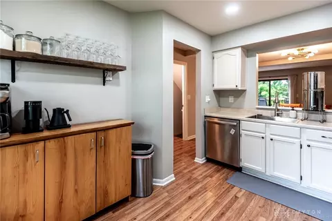 Kitchen - 9492 Colegate Way, West Chester, OH 45011 photo 3 of 3