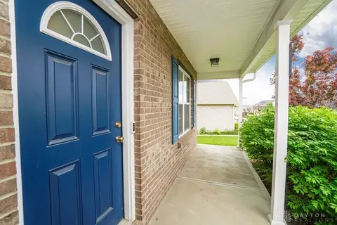 807 Morgan Dr, Monroe, OH 45050 photo 2