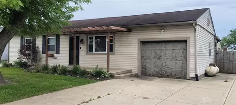 3941 Apache Trl, Jamestown, OH 45335 photo 4