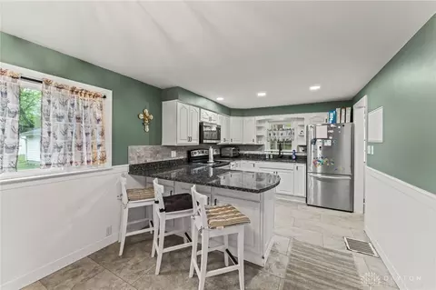 Kitchen - 1012 W Sparrow Rd, Springfield, OH 45502 photo 1 of 4
