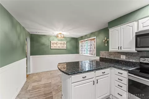 Other - 1012 W Sparrow Rd, Springfield, OH 45502 photo 4 of 5