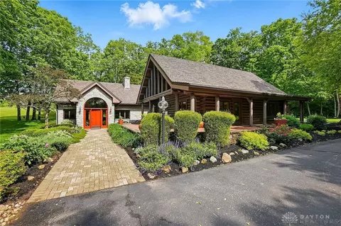 508 E Lower Springboro Rd, Springboro, OH 45066