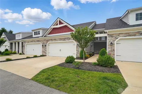 641 Angler Ct, Beavercreek, OH 45430