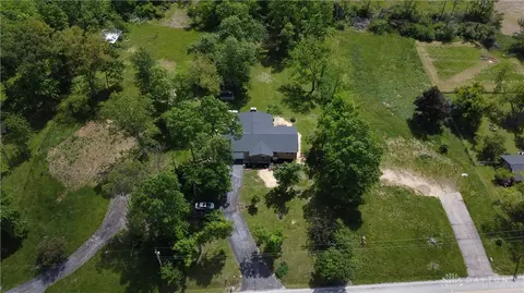 View/Area - 2186 Ridge Rd, Springfield, OH 45502 photo 4 of 5