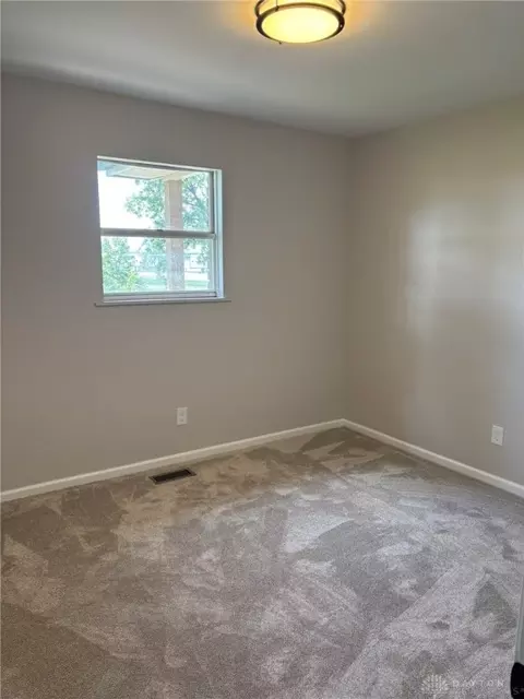 Bedroom - 2186 Ridge Rd, Springfield, OH 45502 photo 5 of 7