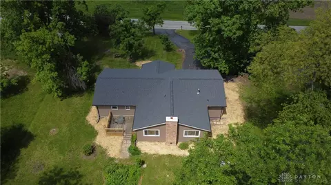 Other - 2186 Ridge Rd, Springfield, OH 45502 photo 2 of 25