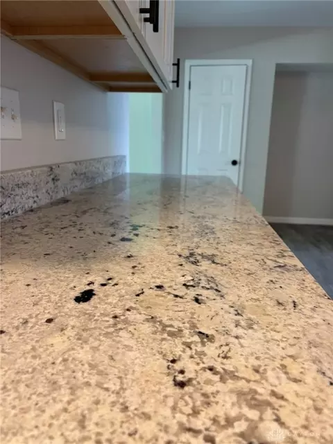 Kitchen - 2186 Ridge Rd, Springfield, OH 45502 photo 9 of 11