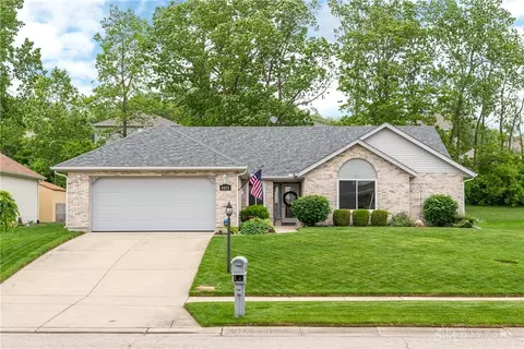 4815 Belmont Pl, Huber Heights, OH 45424