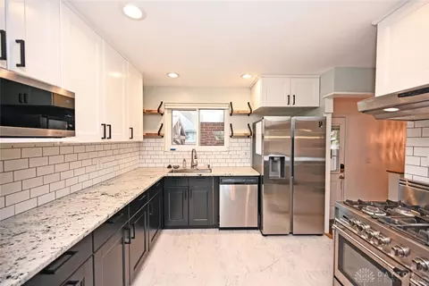 1525 Forrer Blvd, Kettering, OH 45420 photo 13