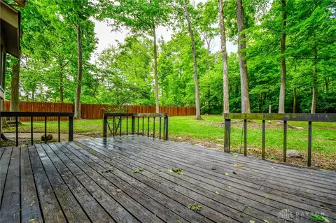 Exterior - 222 Walnut Grove Dr, Centerville, OH 45458 photo 11 of 16