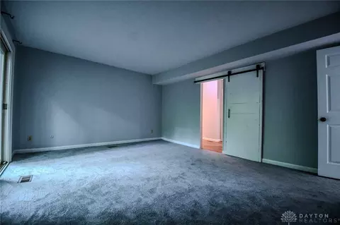 Bedroom - 222 Walnut Grove Dr, Centerville, OH 45458 photo 3 of 10