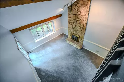 Living - 222 Walnut Grove Dr, Centerville, OH 45458 photo 6 of 6
