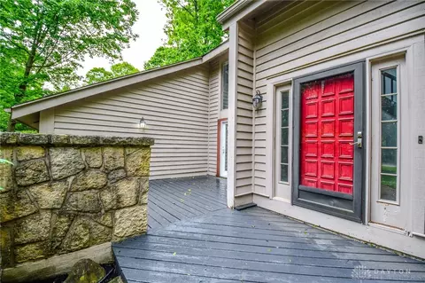 Exterior - 222 Walnut Grove Dr, Centerville, OH 45458 photo 7 of 16