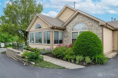 91 Villa Pointe Dr, Springboro, OH 45066