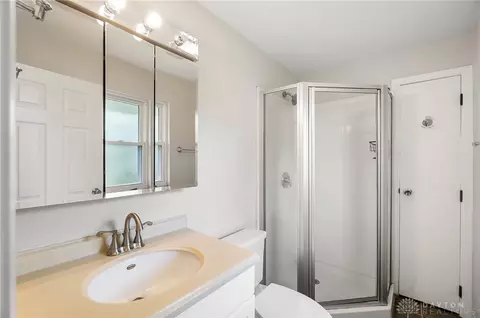 Bath - 2765 Hemphill Rd, Kettering, OH 45440 photo 1 of 2