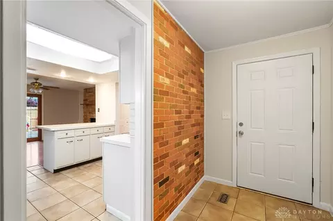 Entry Way - 2765 Hemphill Rd, Kettering, OH 45440 photo 1 of 1