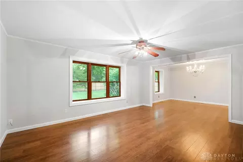 Living - 2765 Hemphill Rd, Kettering, OH 45440 photo 1 of 7