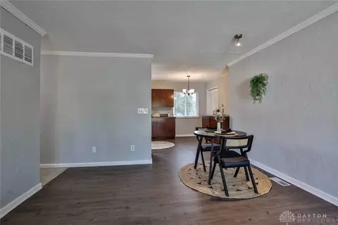 Dining - 5695 E Coach Dr #E, Kettering, OH 45440 photo 1 of 3
